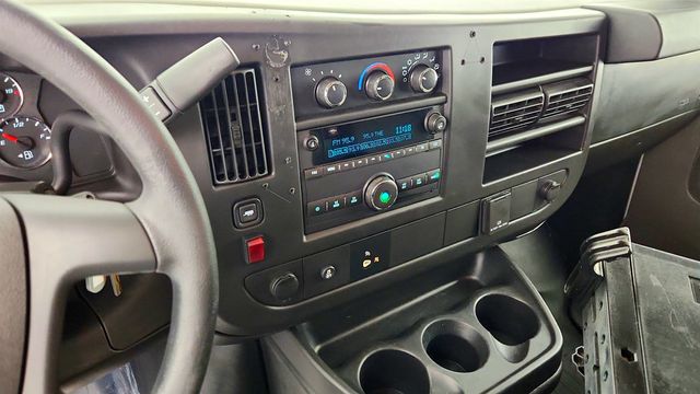 2015 GMC Savana Cargo Van RWD 2500 135'' w/ Convenience Pkg, Shelving Unit & Partition - 23019580 - 15