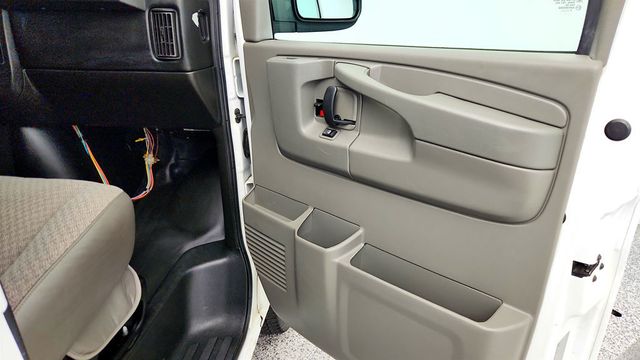 2015 GMC Savana Cargo Van RWD 2500 135'' w/ Convenience Pkg, Shelving Unit & Partition - 23019580 - 20
