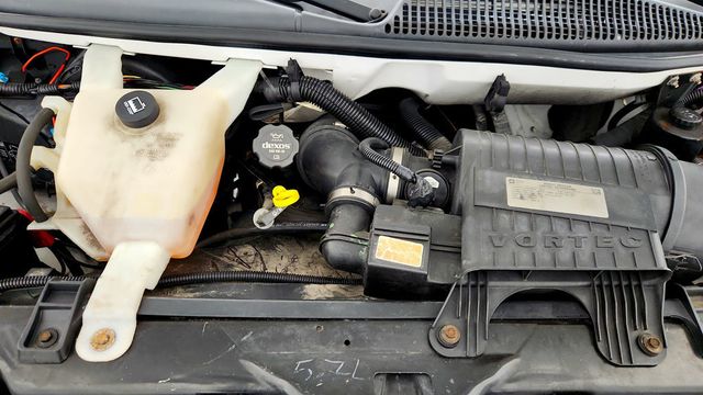 2015 GMC Savana Cargo Van RWD 2500 135'' w/ Convenience Pkg, Shelving Unit & Partition - 23019580 - 21