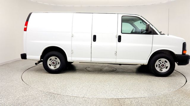 2015 GMC Savana Cargo Van RWD 2500 135'' w/ Convenience Pkg, Shelving Unit & Partition - 23019580 - 3