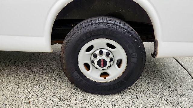 2015 GMC Savana Cargo Van RWD 2500 135'' w/ Convenience Pkg, Shelving Unit & Partition - 23019580 - 8