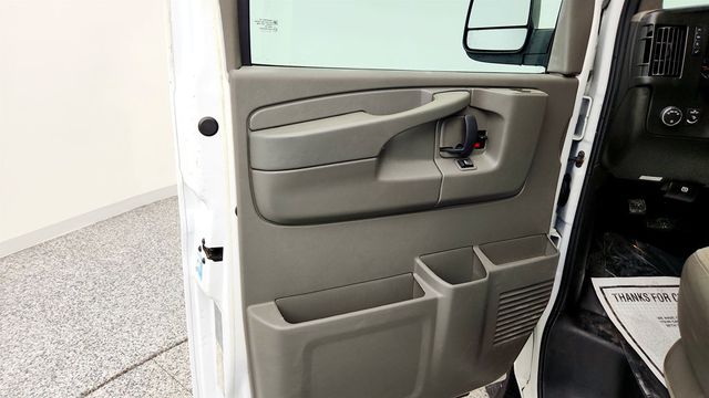 2015 GMC Savana Cargo Van RWD 2500 135'' w/ Parition, Shevling & Ladder Rack Components - 23020898 - 9
