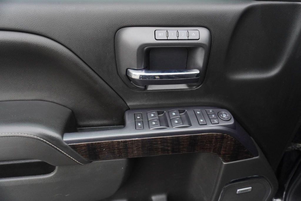 2015 GMC Sierra 1500 Denali - 22942641 - 26