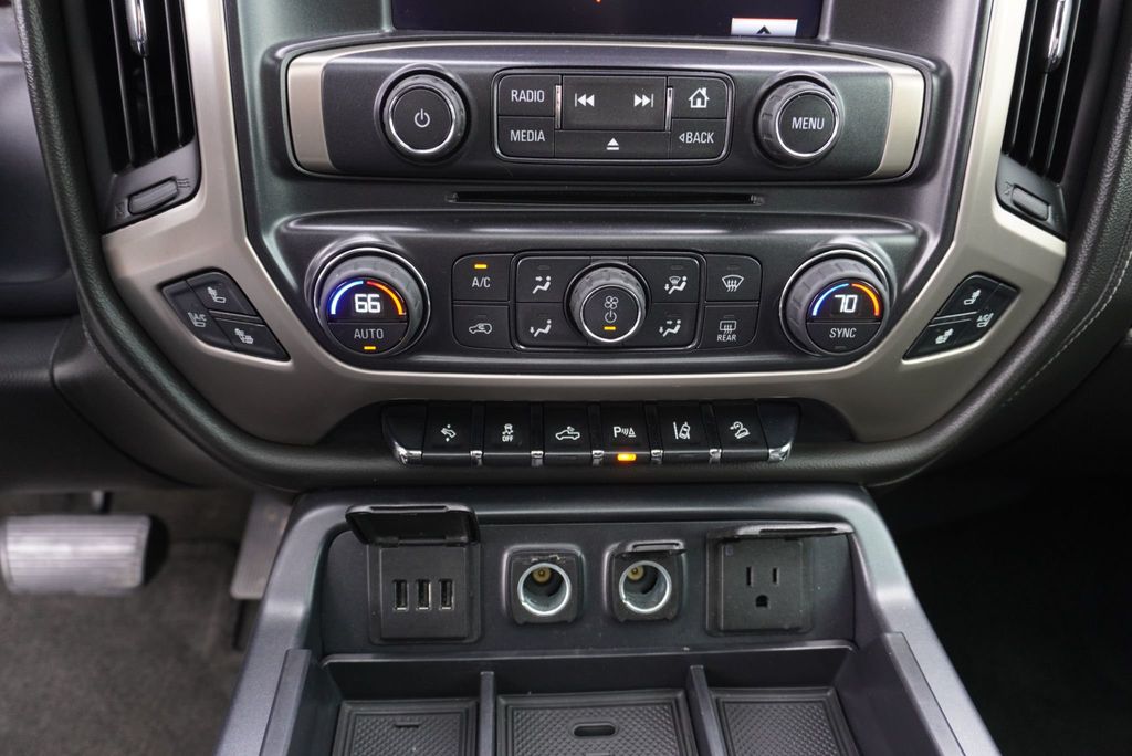 2015 GMC Sierra 1500 Denali - 22942641 - 36