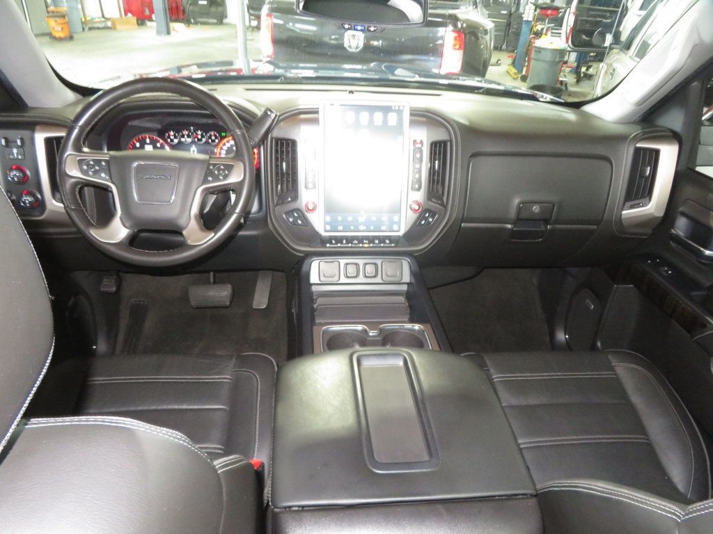 2015 GMC Sierra 1500 Denali 4X4 1OWNER 6.2MOTOR LOW MILES EXTRA CLEAN CREWCAB 4X4  - 23059860 - 39