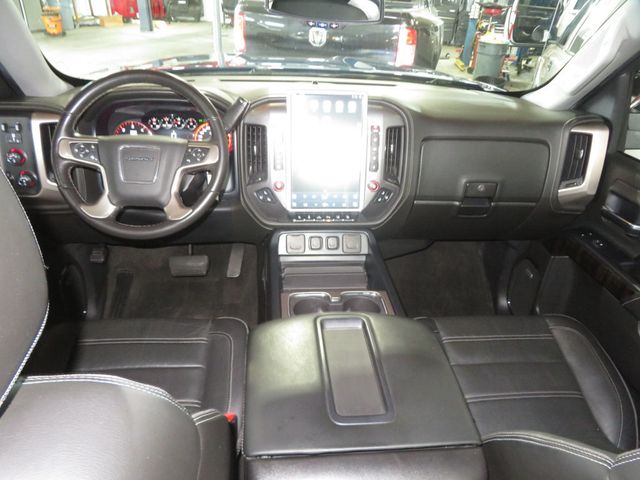 2015 GMC Sierra 1500 Denali 4X4 1OWNER 6.2MOTOR LOW MILES EXTRA CLEAN CREWCAB 4X4  - 23059860 - 39
