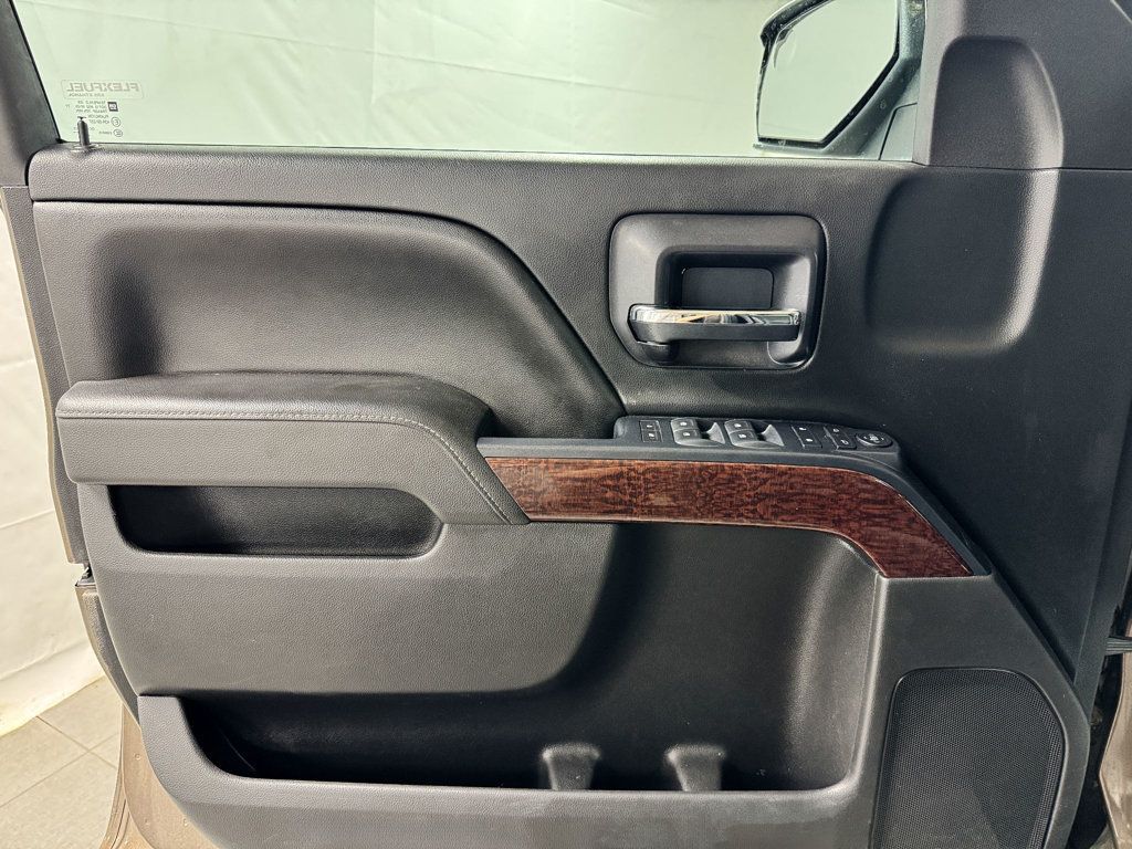 2015 GMC Sierra 1500 DOUBLE CAB SLE 4WD WITH LEATHER - 23017875 - 11