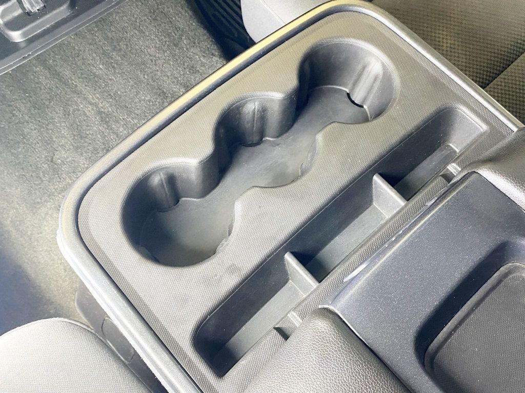 2015 GMC Sierra 1500 SLE - 22970405 - 36