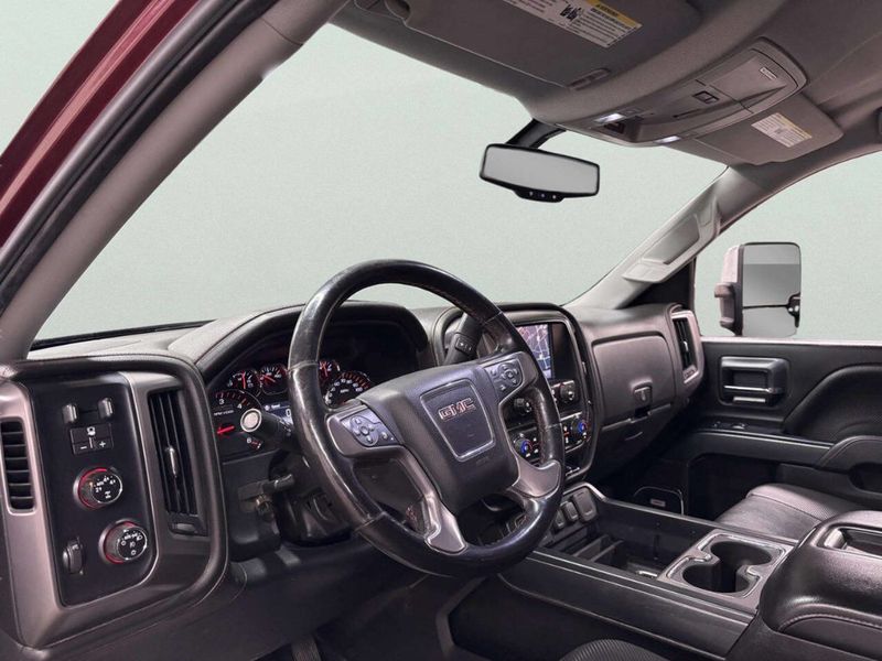 2015 GMC Sierra 1500 SLT 4x4 4dr Crew Cab 5.8 ft. SB - 22959327 - 11