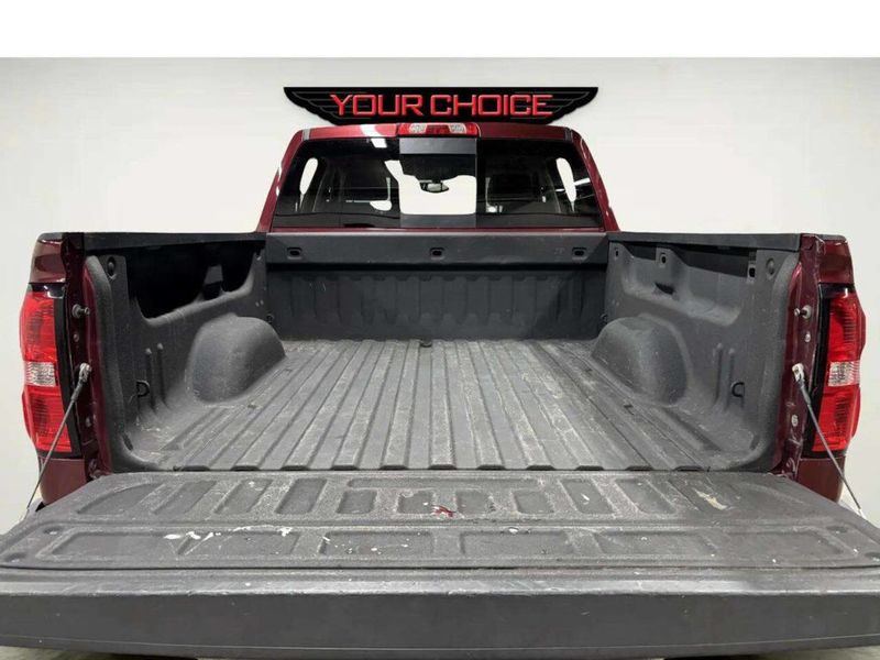 2015 GMC Sierra 1500 SLT 4x4 4dr Crew Cab 5.8 ft. SB - 22959327 - 16