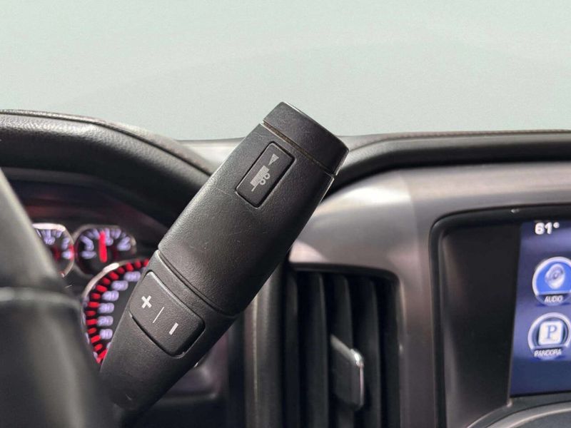 2015 GMC Sierra 1500 SLT 4x4 4dr Crew Cab 5.8 ft. SB - 22959327 - 33