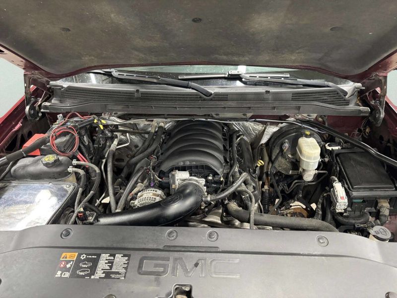 2015 GMC Sierra 1500 SLT 4x4 4dr Crew Cab 5.8 ft. SB - 22959327 - 8