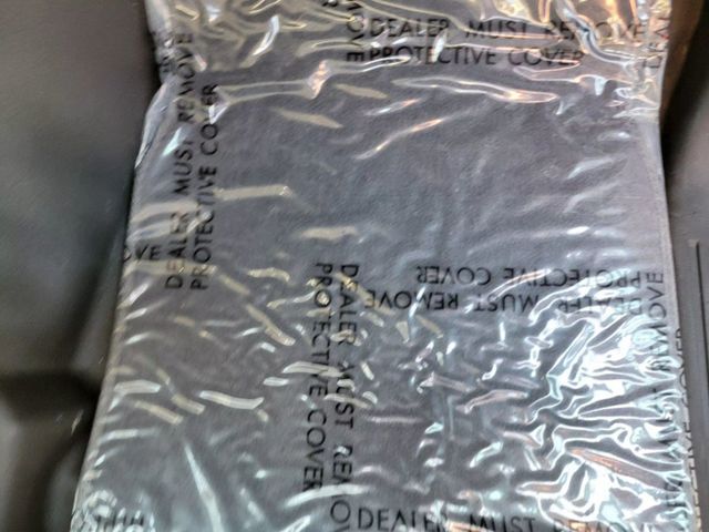 2015 GMC Sierra 1500 Double Cab Pickup 4D 6 1/2 ft - 22586619 - 33