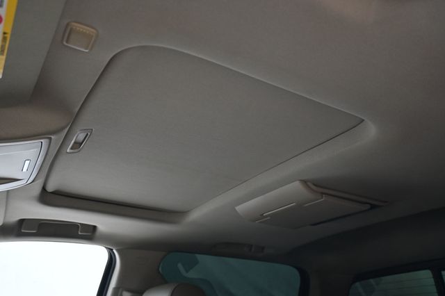 2015 GMC Sierra 2500HD 18" METHOD Wheels 35" AMP M/T Tires AMP Power Steps - 22847205 - 15