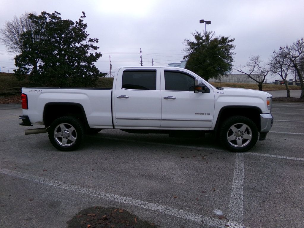 2015 GMC Sierra 2500HD 4WD Crew Cab 153.7" SLT - 22950879 - 4