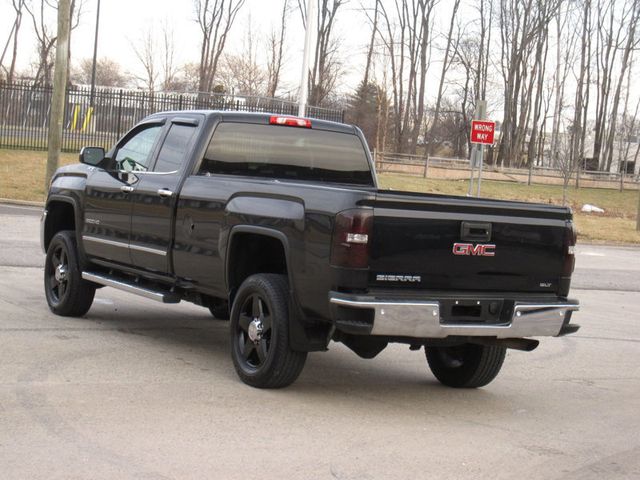 2015 GMC Sierra 2500HD 4WD Double Cab 158.1" SLT - 22971440 - 12