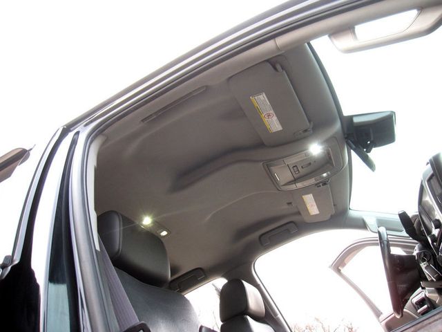 2015 GMC Sierra 2500HD 4WD Double Cab 158.1" SLT - 22971440 - 28