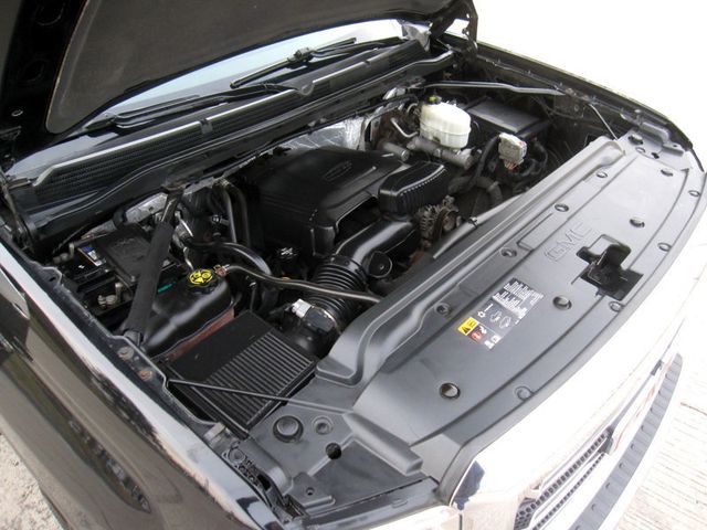 2015 GMC Sierra 2500HD 4WD Double Cab 158.1" SLT - 22971440 - 35