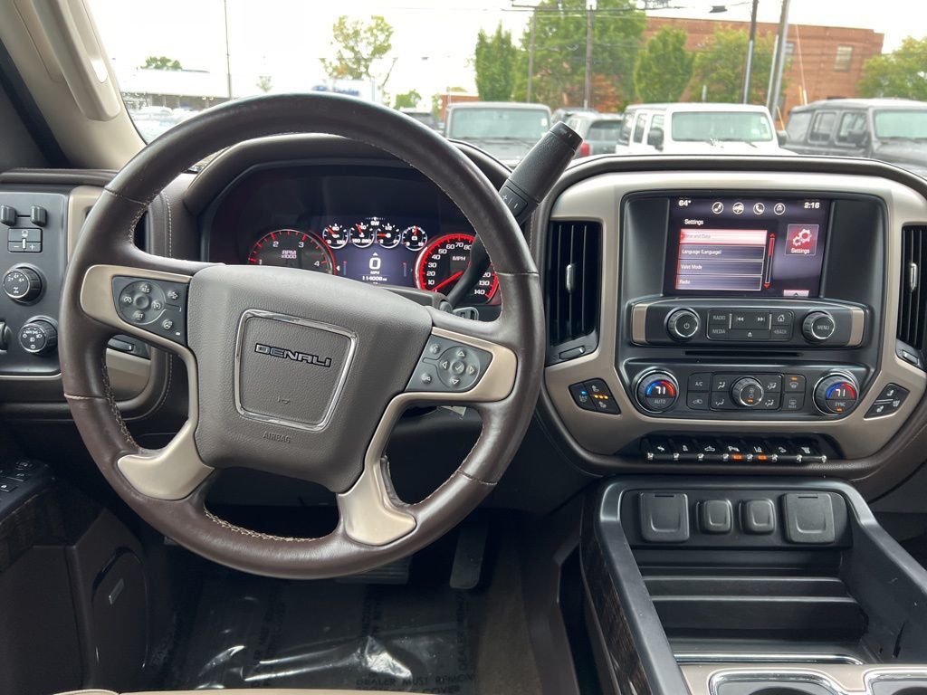 2015 GMC Sierra 2500HD Denali - 22599526 - 12