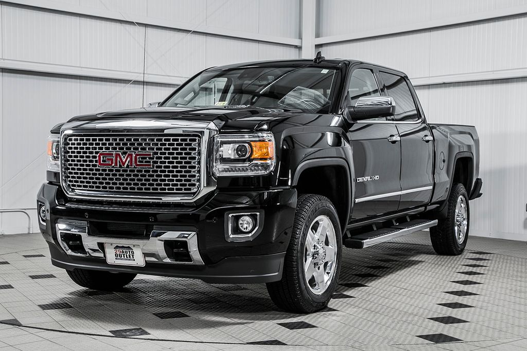 2015 GMC Sierra 2500HD DENALI 2500HD - 16048085 - 2