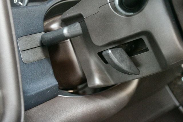 2015 GMC Sierra 2500HD Denali 4WD Duramax Diesel Allison - 22991847 - 39