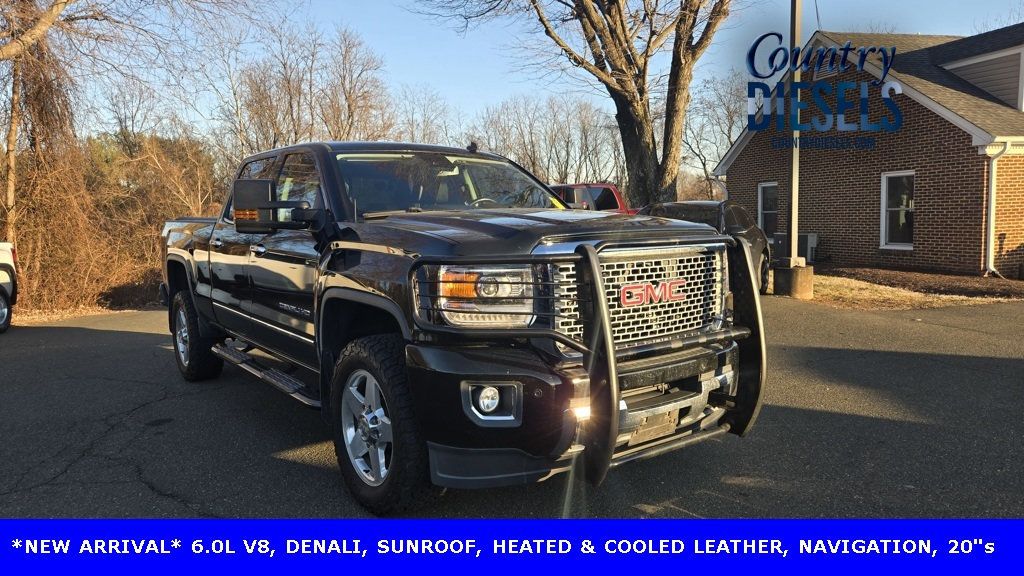 2015 GMC Sierra 2500HD Denali Z71 - 22735283 - 0