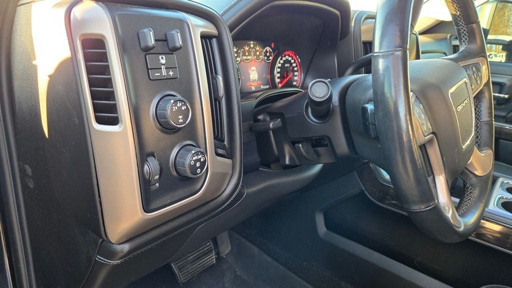 2015 GMC Sierra 2500HD Denali Z71 - 22735283 - 11