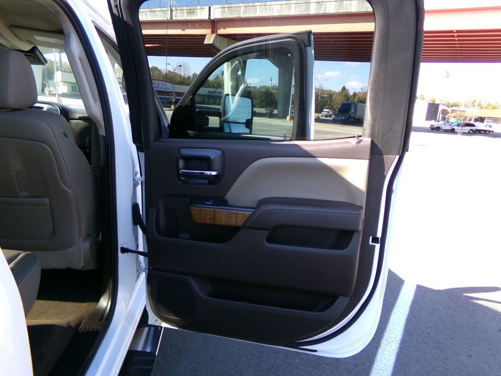 2015 GMC Sierra 3500HD 4WD Crew Cab 167.7" SLT - 22942071 - 10