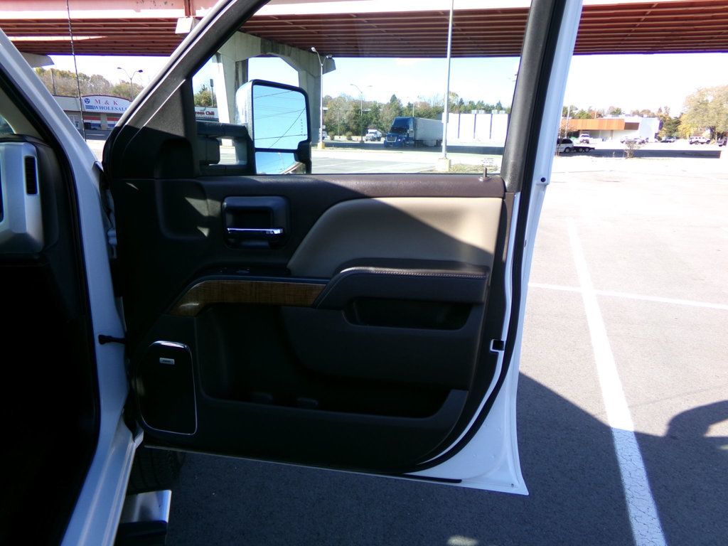 2015 GMC Sierra 3500HD 4WD Crew Cab 167.7" SLT - 22942071 - 11