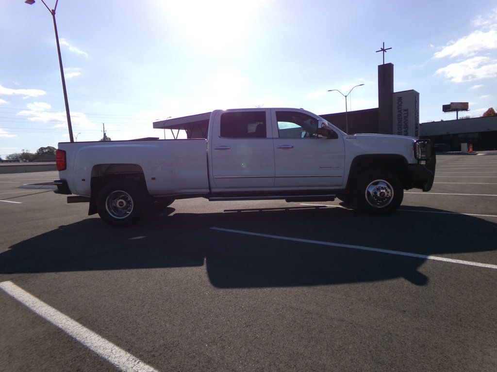 2015 GMC Sierra 3500HD 4WD Crew Cab 167.7" SLT - 22942071 - 3