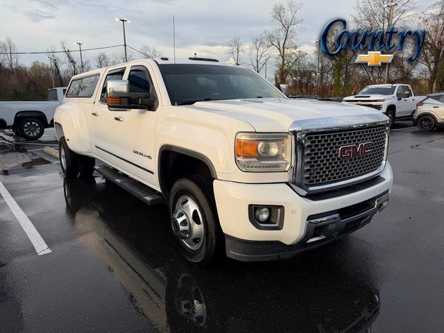 2015 GMC Sierra 3500HD Denali - 23007346 - 0
