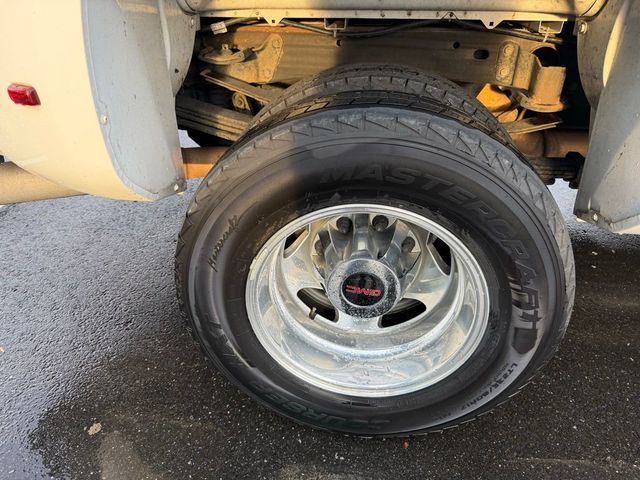 2015 GMC Sierra 3500HD Denali - 23007346 - 12