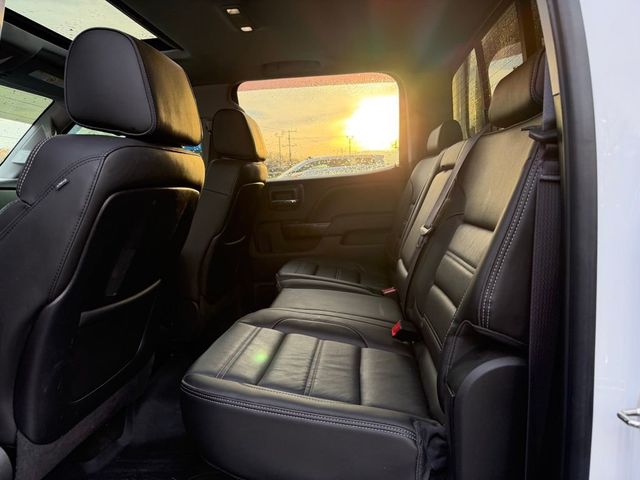 2015 GMC Sierra 3500HD Denali - 23007346 - 22