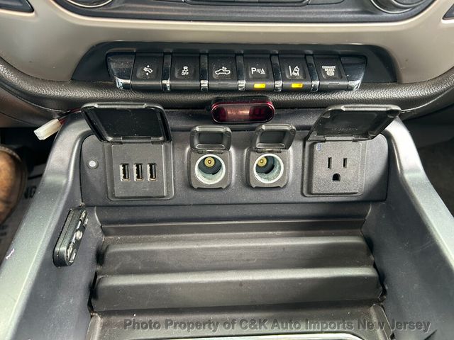 2015 GMC Sierra 3500HD DENALI CREWCAB 4X4,DURAMAX PLUS PKG,SUNROOF,ENTERTAINMENT PKG - 22988402 - 50