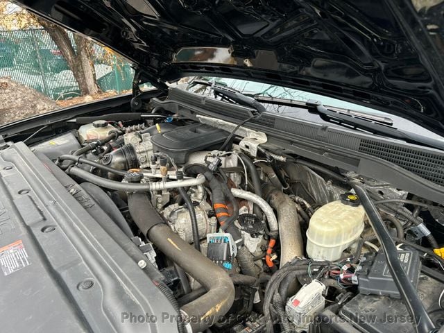 2015 GMC Sierra 3500HD DENALI CREWCAB 4X4,DURAMAX PLUS PKG,SUNROOF,ENTERTAINMENT PKG - 22988402 - 69