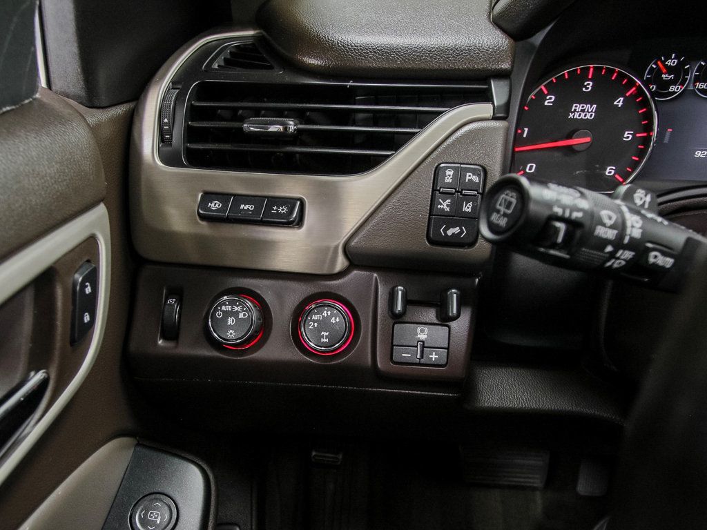 GMC Yukon photo 16