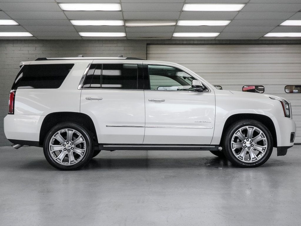 GMC Yukon photo 3