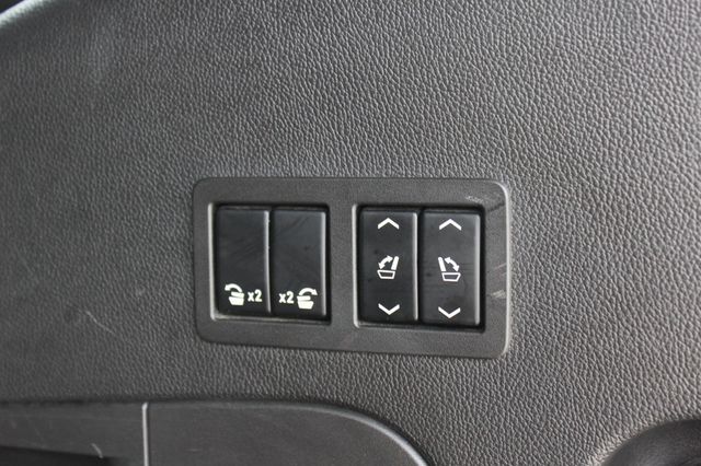 2015 GMC Yukon 4WD 4dr Denali - 23032135 - 36