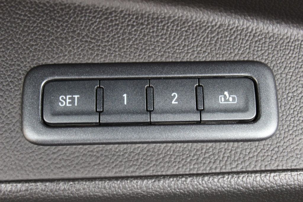 2015 GMC Yukon 4WD 4dr Denali - 23032135 - 39