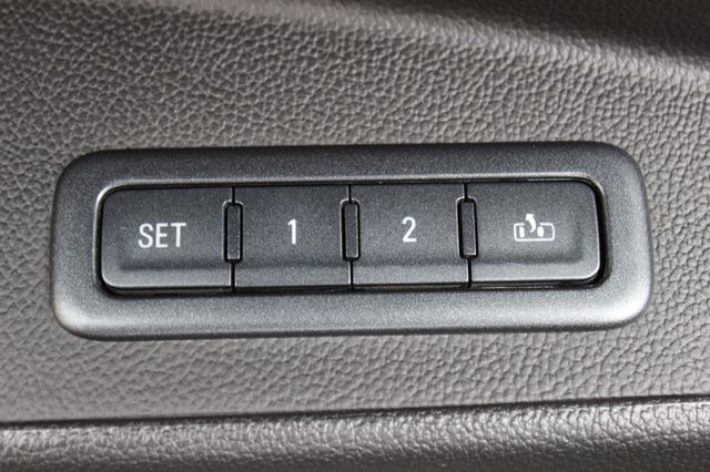 2015 GMC Yukon 4WD 4dr Denali - 23032135 - 39
