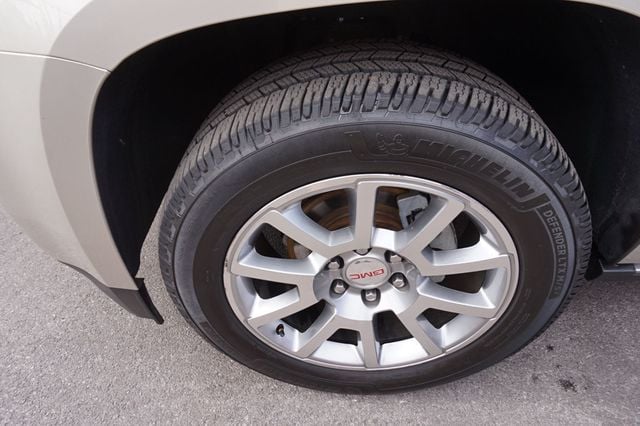 2015 GMC Yukon DENALI, 4X4, 1 OWNER, PREMIUM WHEELS, MOON ROOF, LEATHER SEATS - 22971457 - 14