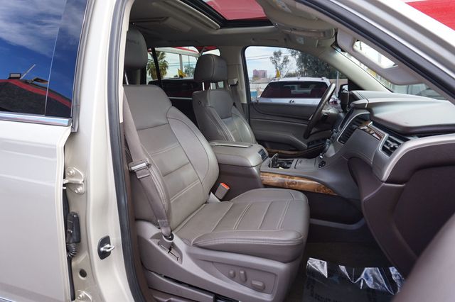 2015 GMC Yukon DENALI, 4X4, 1 OWNER, PREMIUM WHEELS, MOON ROOF, LEATHER SEATS - 22971457 - 23