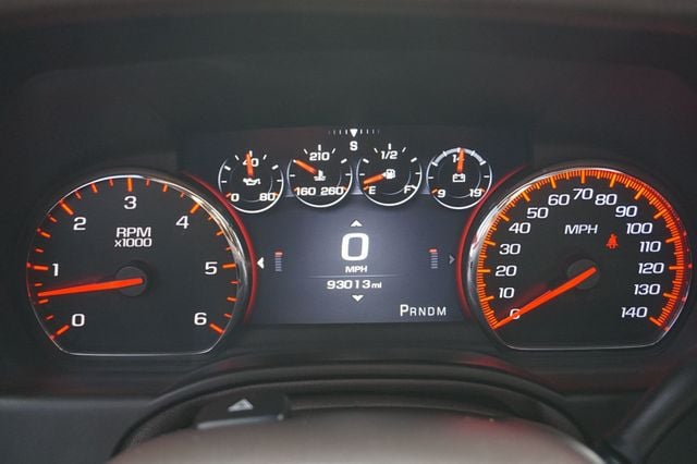 2015 GMC Yukon DENALI, 4X4, 1 OWNER, PREMIUM WHEELS, MOON ROOF, LEATHER SEATS - 22971457 - 30