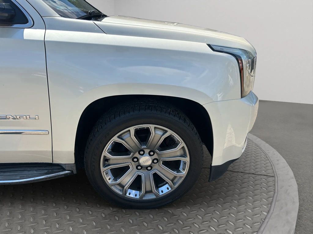 2015 GMC Yukon DENALI, CAPT CHAIRS, LEATHER, BLUETOOTH, 3RD ROW SEATS & MORE!!! - 23043021 - 25