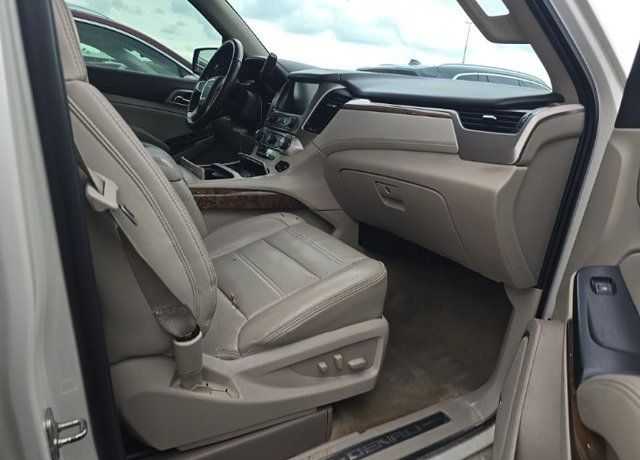2015 GMC Yukon DENALI, CAPT CHAIRS, LEATHER, BLUETOOTH, 3RD ROW SEATS & MORE!!! - 23043021 - 4