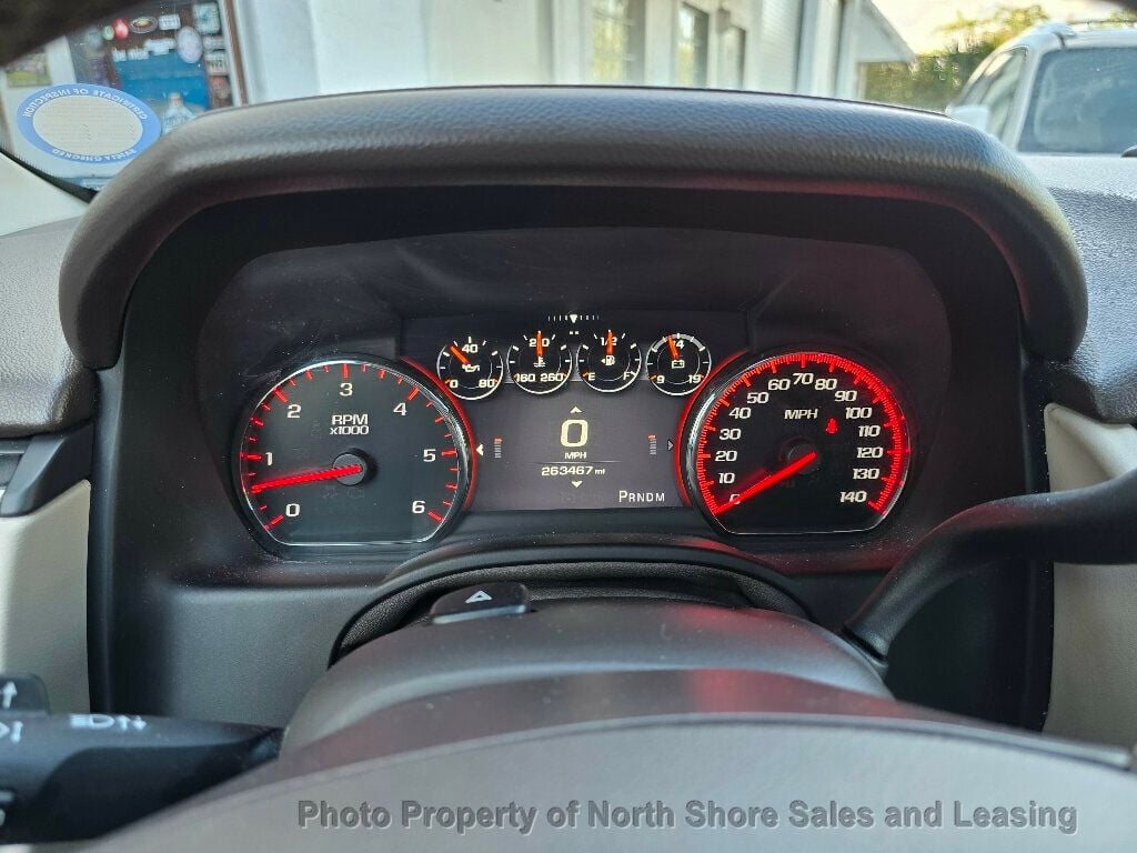 2015 GMC Yukon XL 2WD 4dr Denali - 22932079 - 46