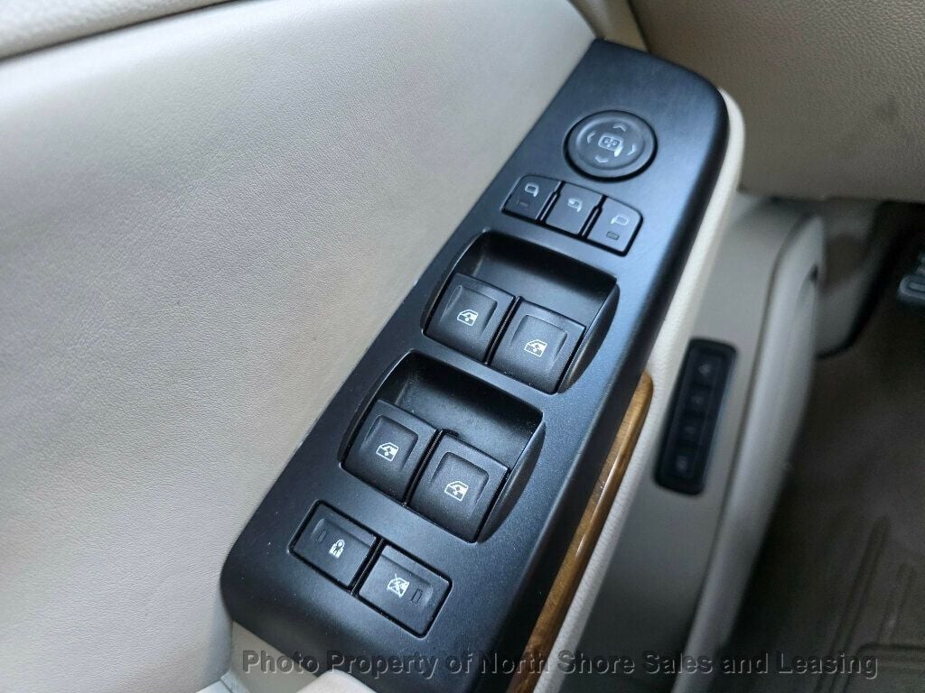 2015 GMC Yukon XL 2WD 4dr Denali - 22932079 - 51