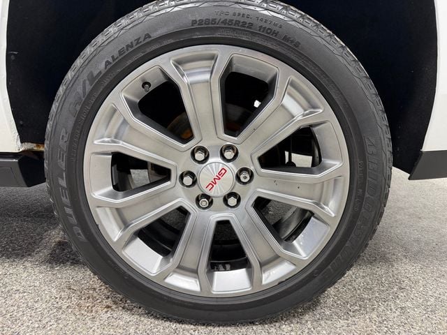 2015 GMC Yukon Denali AWD's photo