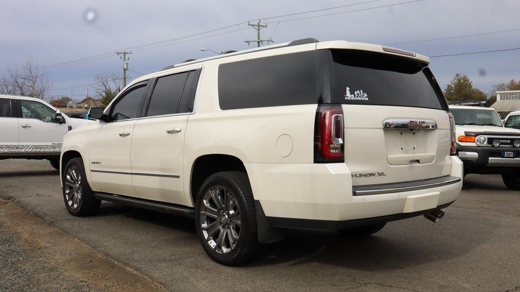 2015 GMC Yukon XL Denali - 22781174 - 6