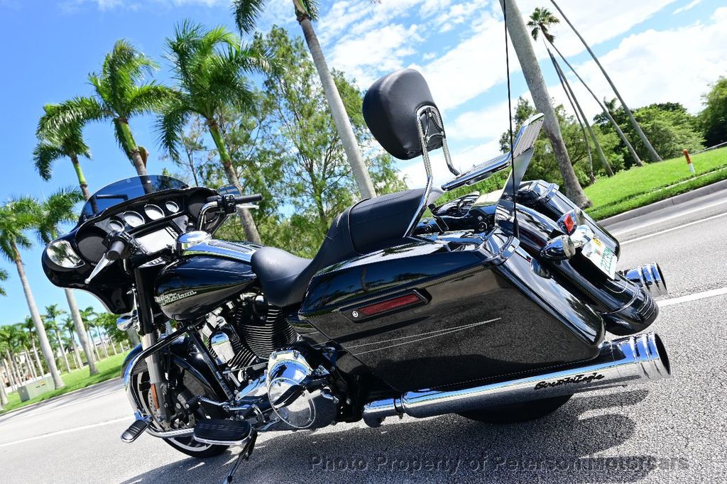 2015 HARLEY DAVIDSON STREET GLIDE  - 22120709 - 4